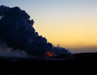 photography/lava_hits_ocean_2_1563691189.jpg